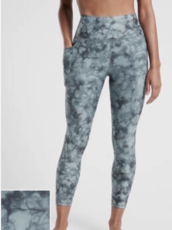 Athleta Pants - Athleta Powervita Salutation Stash Pocket II Leggings S Grey Cloud Tie Dye 7/8